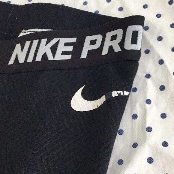 Nike leggings size small - Picture 4 of 5